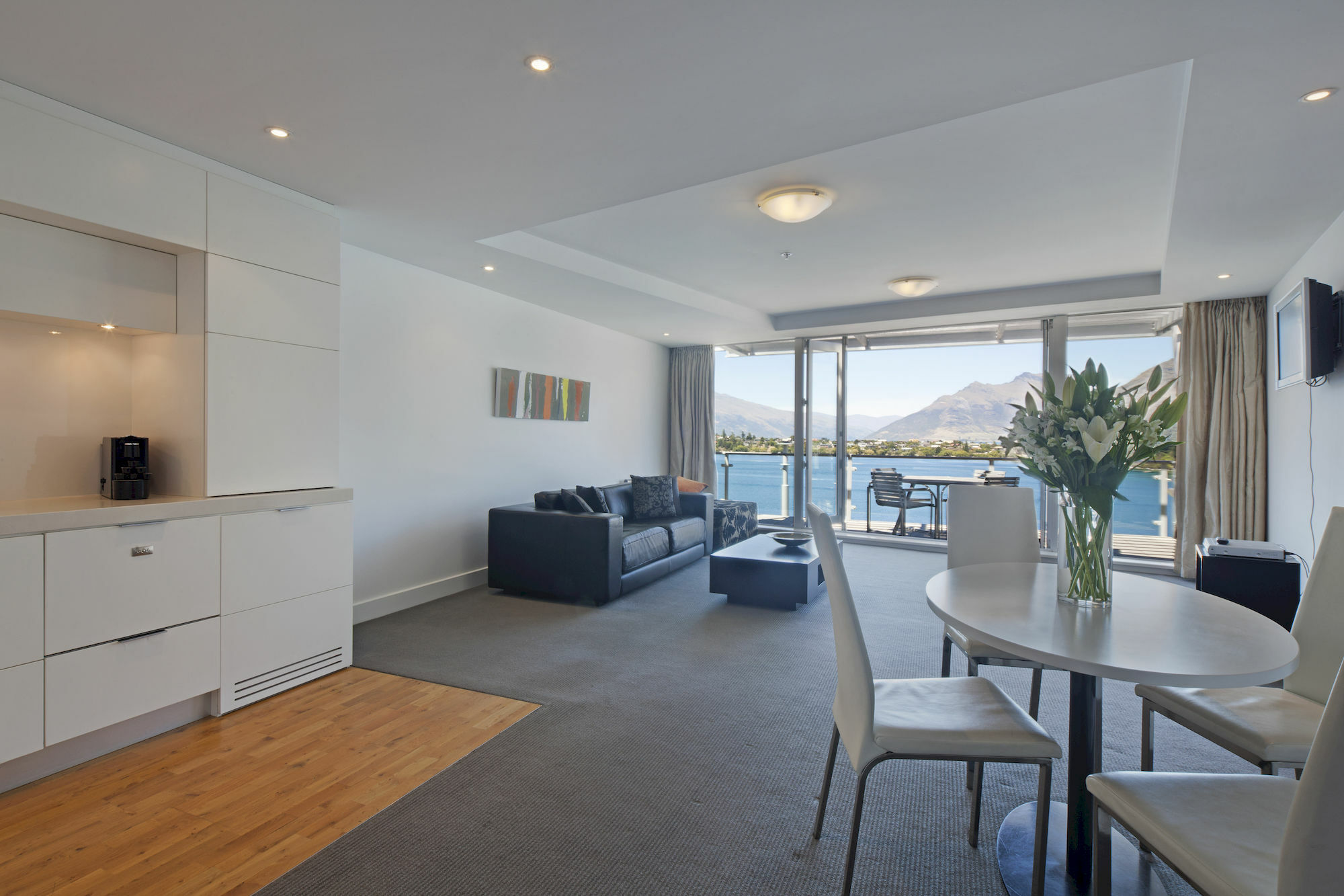 Luxury Lake Suites Queenstown Extérieur photo